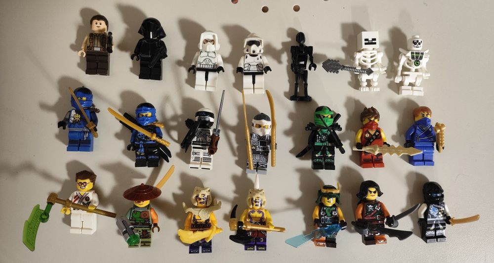 Lego мини фигурки и други