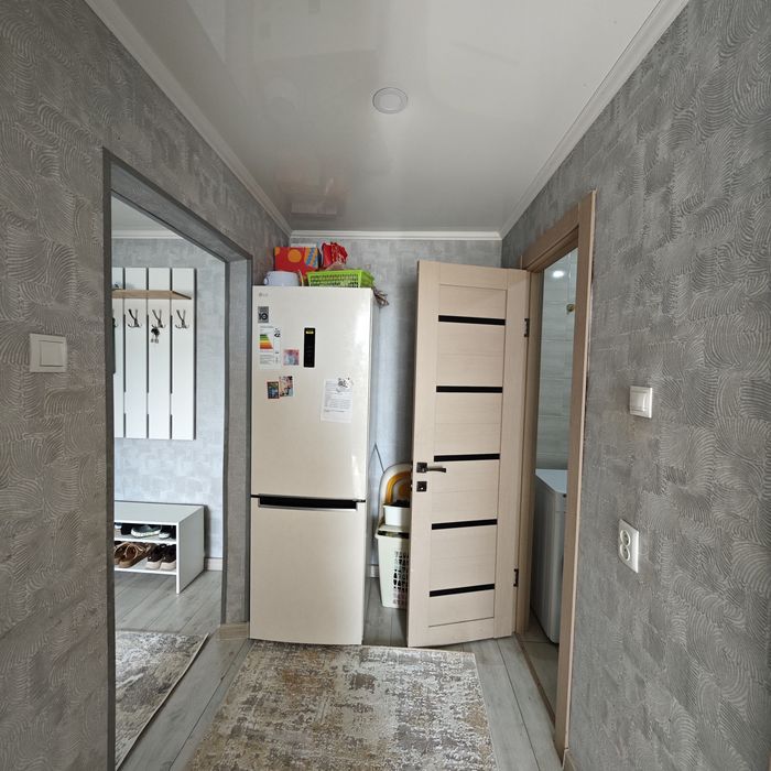 Продам 2 комнатную квартиру