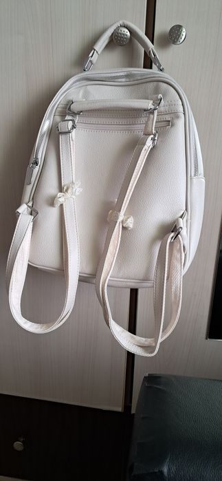 Дамска бяла чанта паница