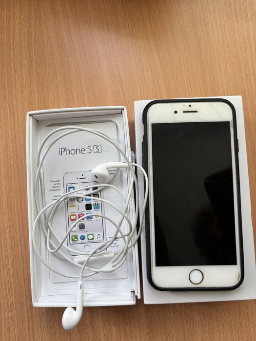 Vand Iphone 5s in stare ft buna