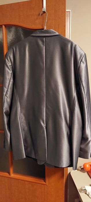 Costum bărbătesc numărul 58