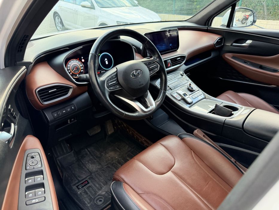 Hyundai Santa Fe 1.6 T-GDi Hybrid HTRAC 4x4 автоматик, 230 к.с. • 7 места • PANORAMA • КОЖА • FACELIFT  ПЪРВИ СОБСТВЕНИК • 88 874 км • FACELIFT