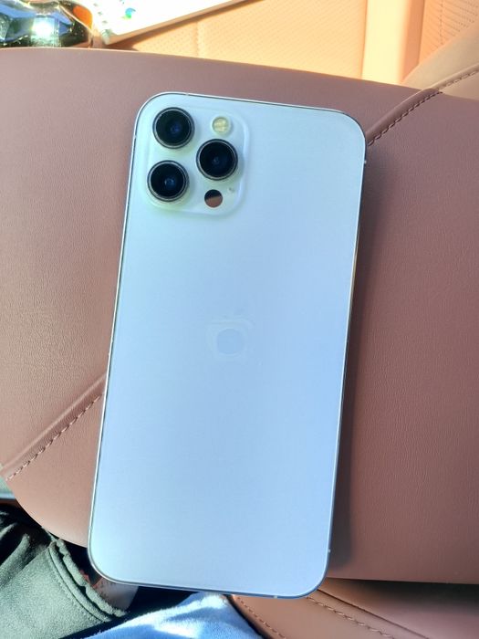 Продам Iphone 12 pro max