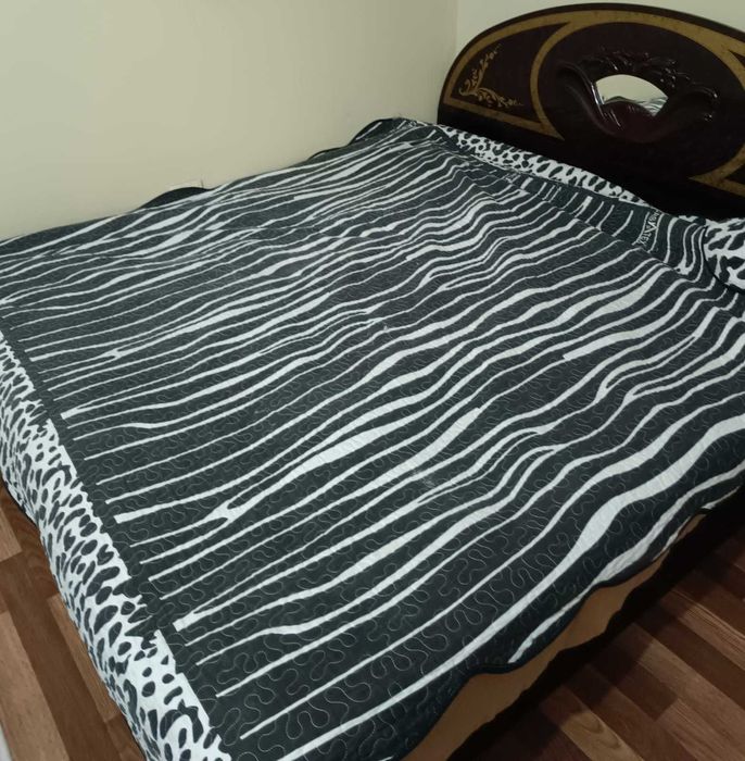 кровать двух спальная б\у