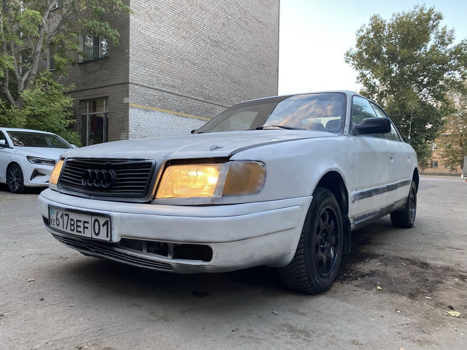 Продам ауди на ходу