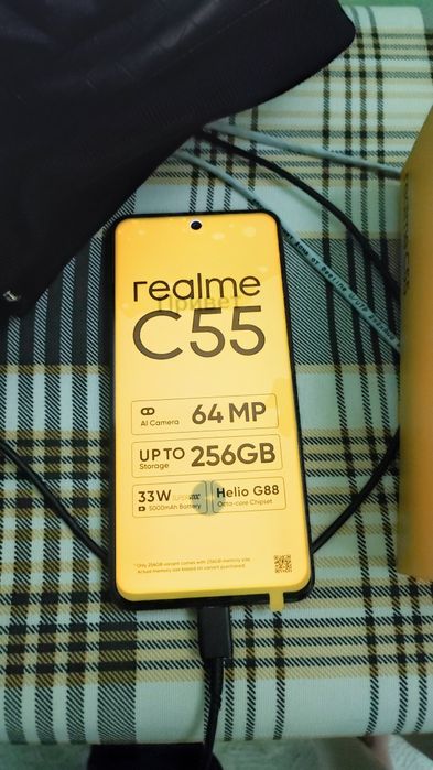 Смартфон Real me c55 8/256