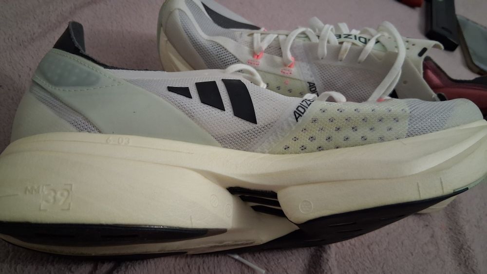 Adidași  adizero mar.40