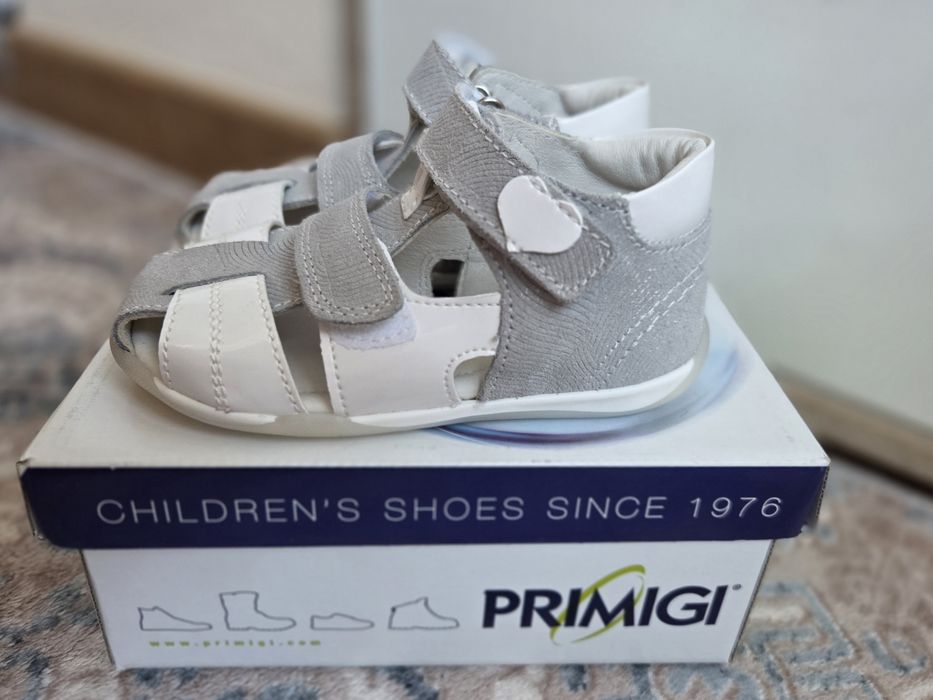 PRIMIGI №25 / Детски сандали / ЧИСТО НОВИ / естествена кожа