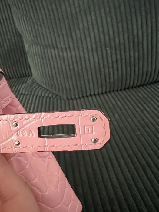 Дамски чанти Valentino Hermes LV