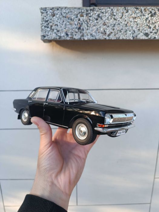 Газ 21 Волга Gaz Volga 1:18 мащаб