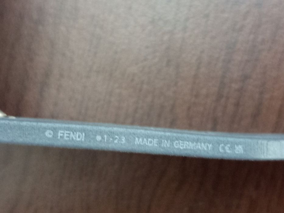 Ochelari de soare Fendi
