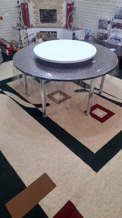 Акция. Продаётся новый большой круглый стол.