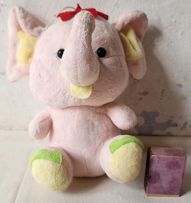 Игрушки - покемон, единорог, слон, свинка, цена за одну штуку