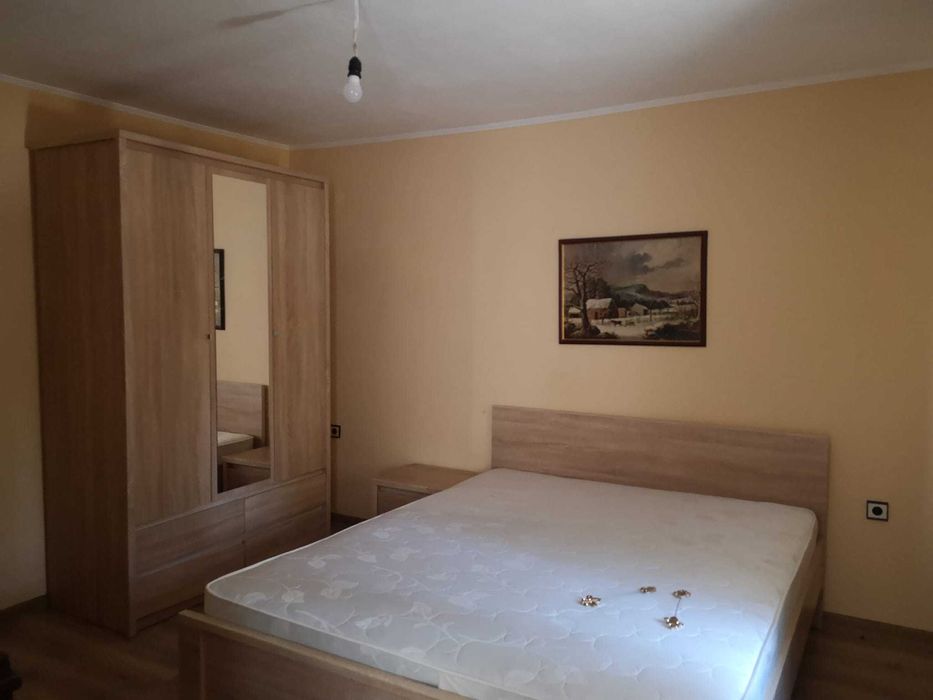 Дава се под наем Къща в Свиленград - 160 кв.м за 765 € - Снимка #22