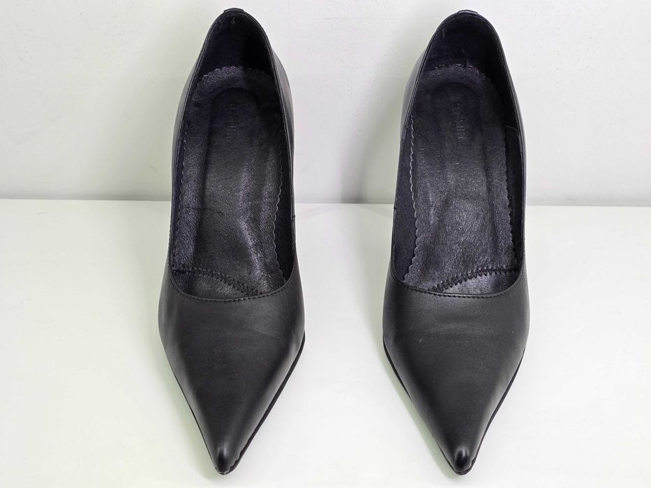 Черни обувки на ток - Естествена кожа