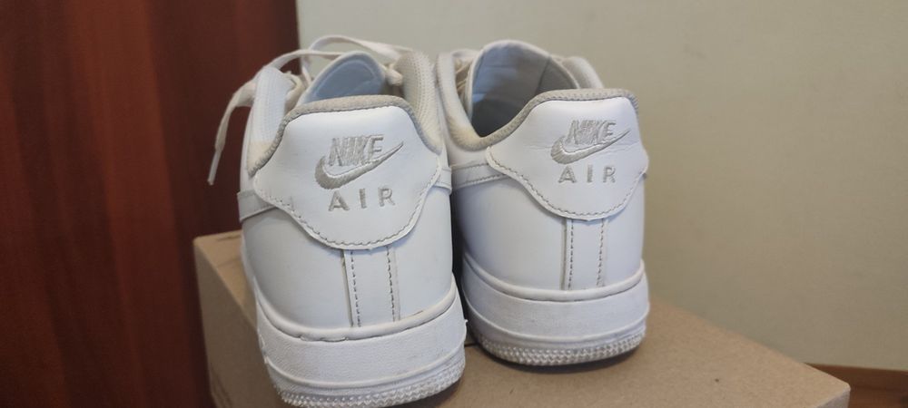 Кроссовки Nike Air