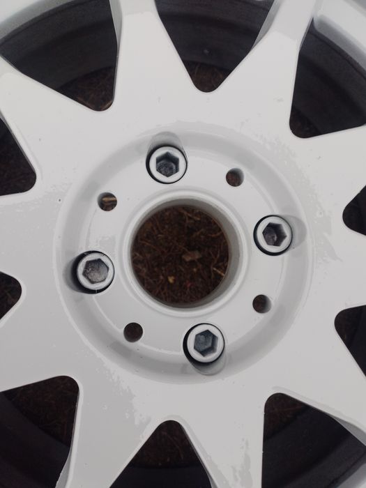 Диски с резиной р15