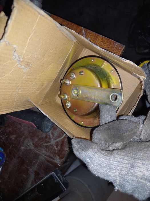 Сигнал на 24вольт новый очень громкий