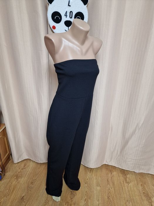 Vand diferite rochite si salopete elegante 50 ron oricare