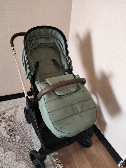 Коляска прогулочная Kidilo
