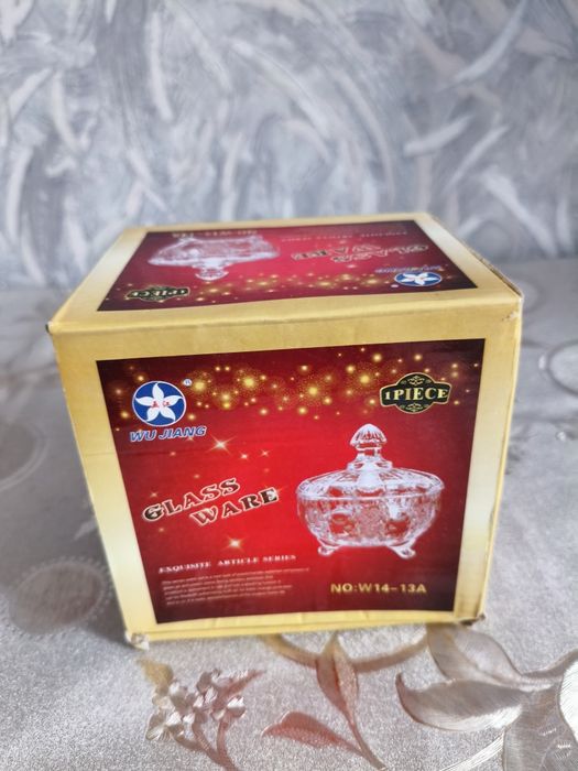 Новая посуда ,можно  подарить.