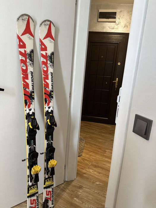 Atomic Redster ST 156 cm + автомати