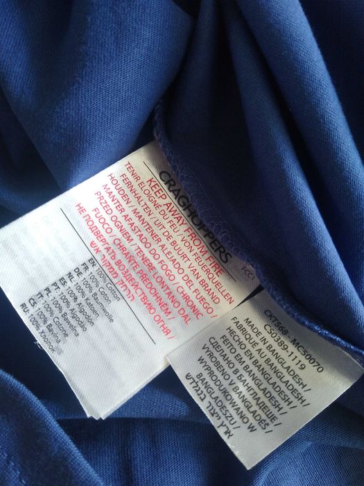 2 tricouri superbe noi, copii 7-8 ani