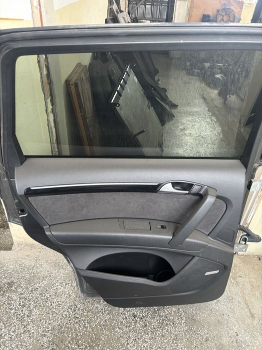 Audi Q7 4l кори интериорни за врати