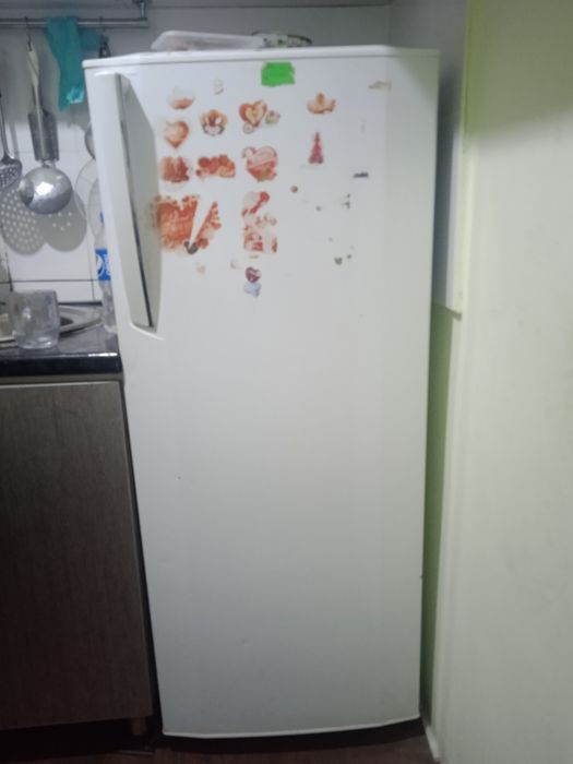 Холодильник лж сотилади