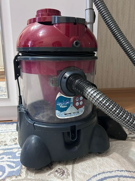 Продам моющий пылесос Arnica