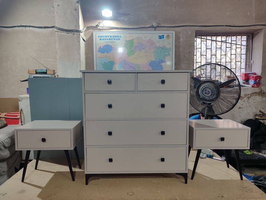 Комод в стиле IKEA, и две тумбы