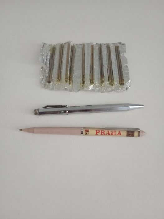 Ретро химикалки от соца