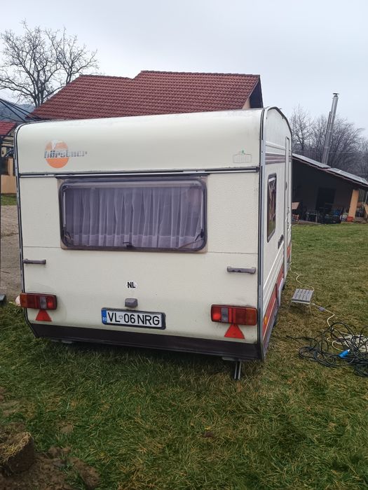 Rulotă BUERSTNER 3502