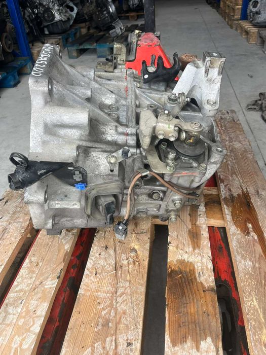 Скоростна Кутия MAZDA 5 2.0D 110к.с. 06г.-Ръчна 6ск.