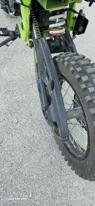 Бензинов кросов мотор 125cc