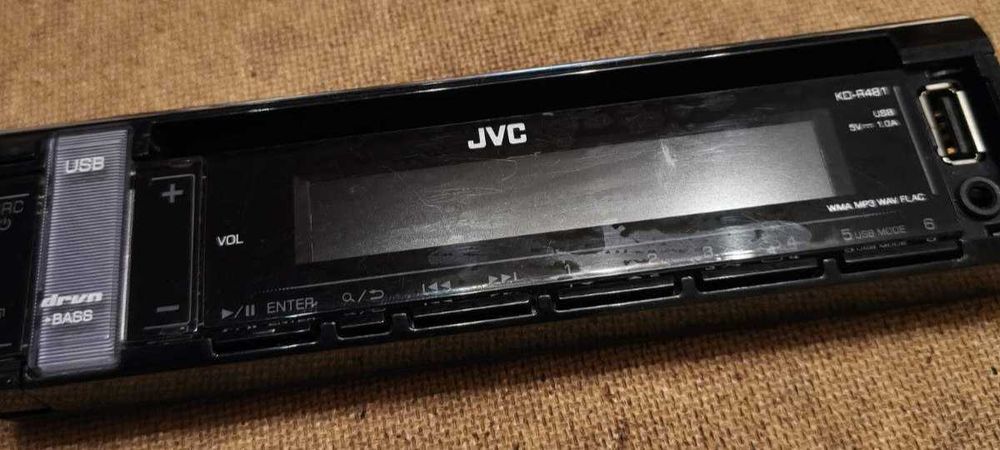 Преден панел на радио за кола JVC KD-R481