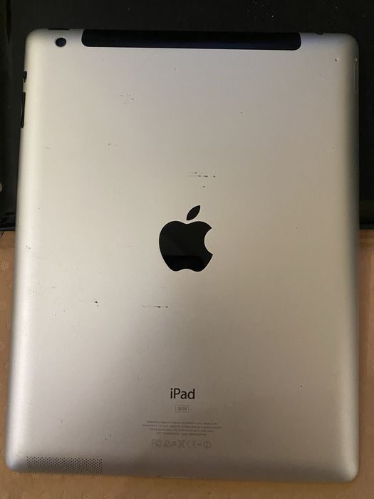 Продам планшет iPad 3 Wifi / 3G 32Gb