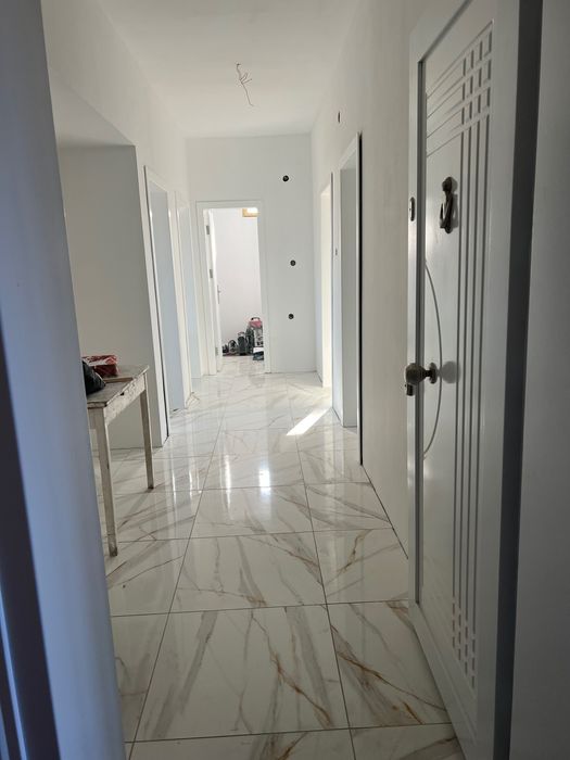 Продава се Многостаен апартамент в Горна Оряховица - 125 кв.м за 960 €/кв.м - Снимка #2