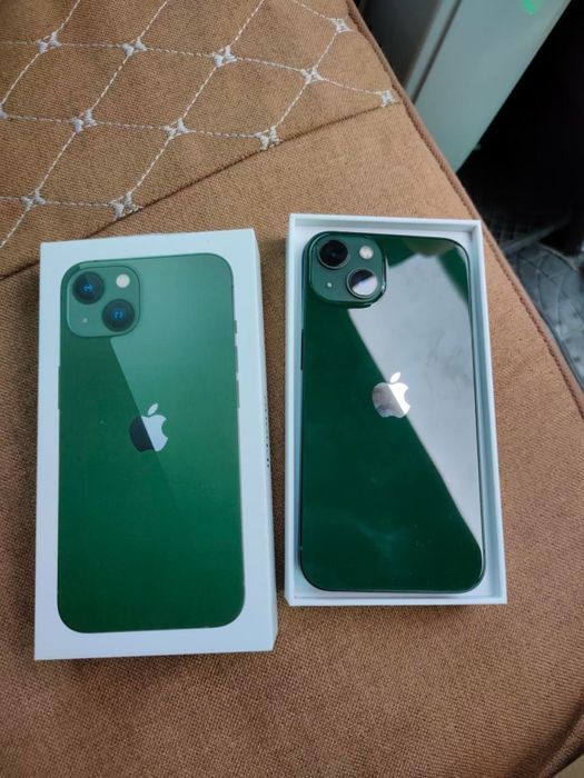 Продам айфон13. .