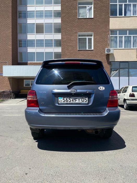 Тайота Хайландер лимитед