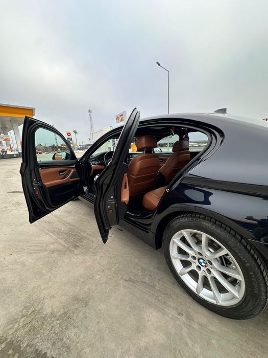 BMW Seria 5 520d - Individual