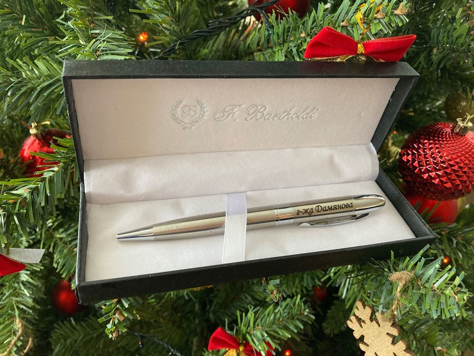 Гравирана метална химикалка