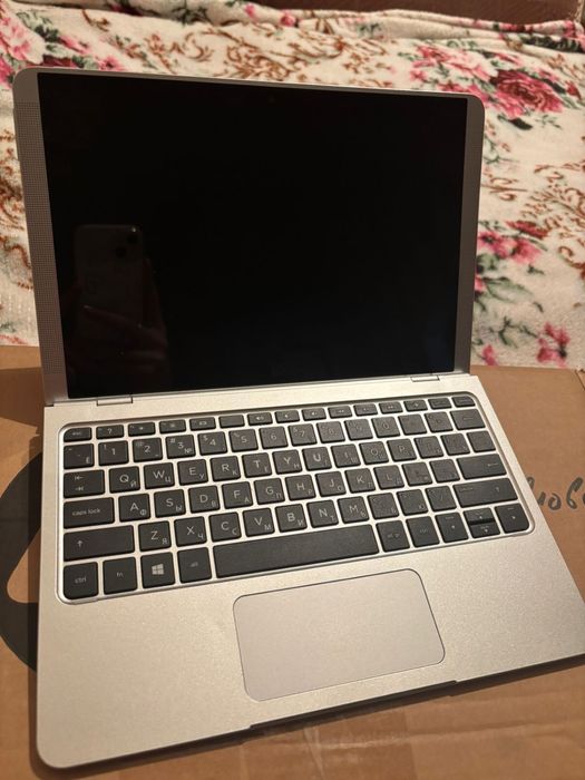Продам ноутбук-планшет HP