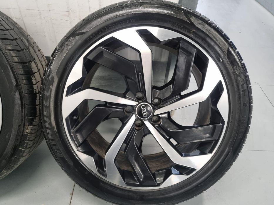 Jante Audoi Q8 e-tron Q8 e-tron sportback pe 21" anvelope vară 2025