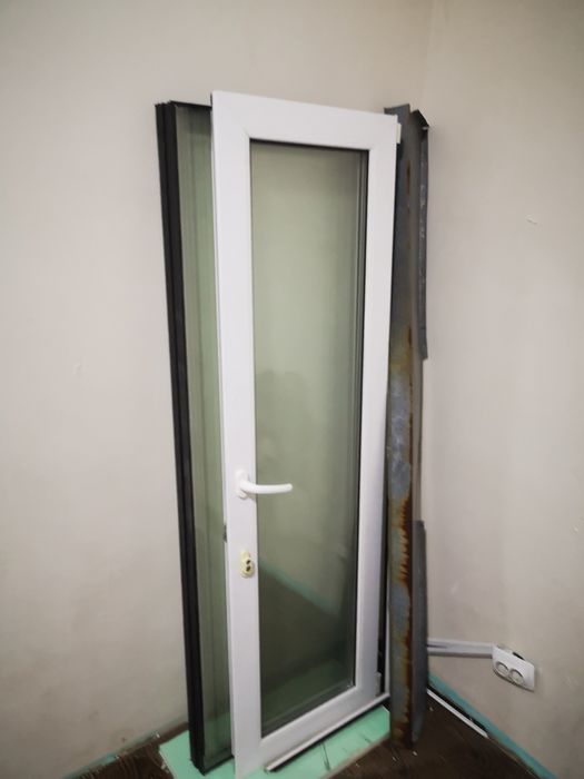 Продам окно пластиковое