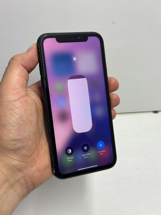 Продам Айфон Хр 128г