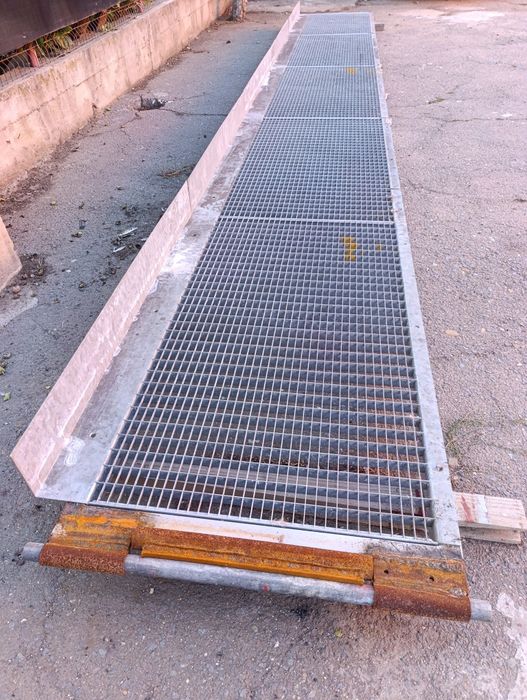 Pasarela zincata acces ponton