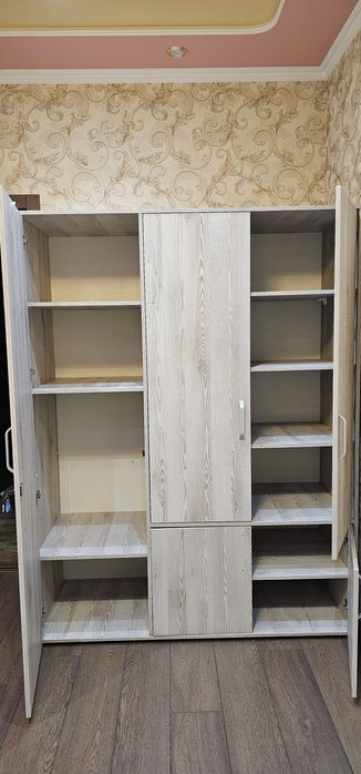 Шкаф МДФ продаётся