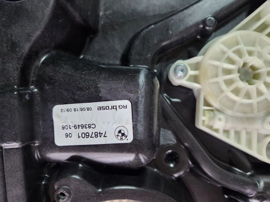 Macara Geam Bmw X3 X4 G01 G02 F97 F98 Fata Spate Cod     Volan Stanga - Dezmembrari Arad
