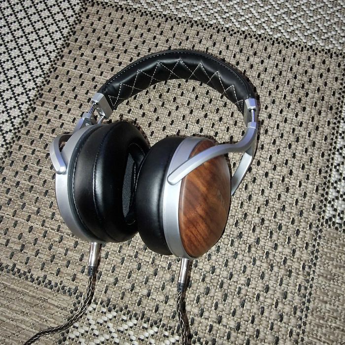 DENON AH-D7200 наушники High End категории